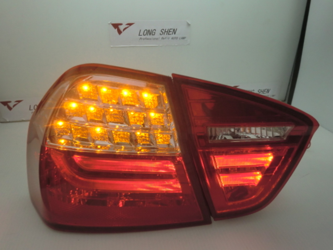 2005-2008 E90 4門 LED光柱晶鑽紅白 尾燈 LED方向燈