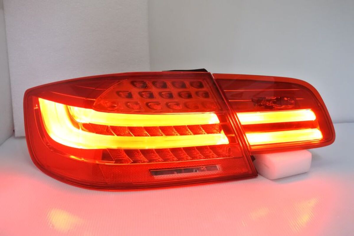 2006/10-2010 E92 LED 升級LIC款 全紅光柱 尾燈 LED方向燈