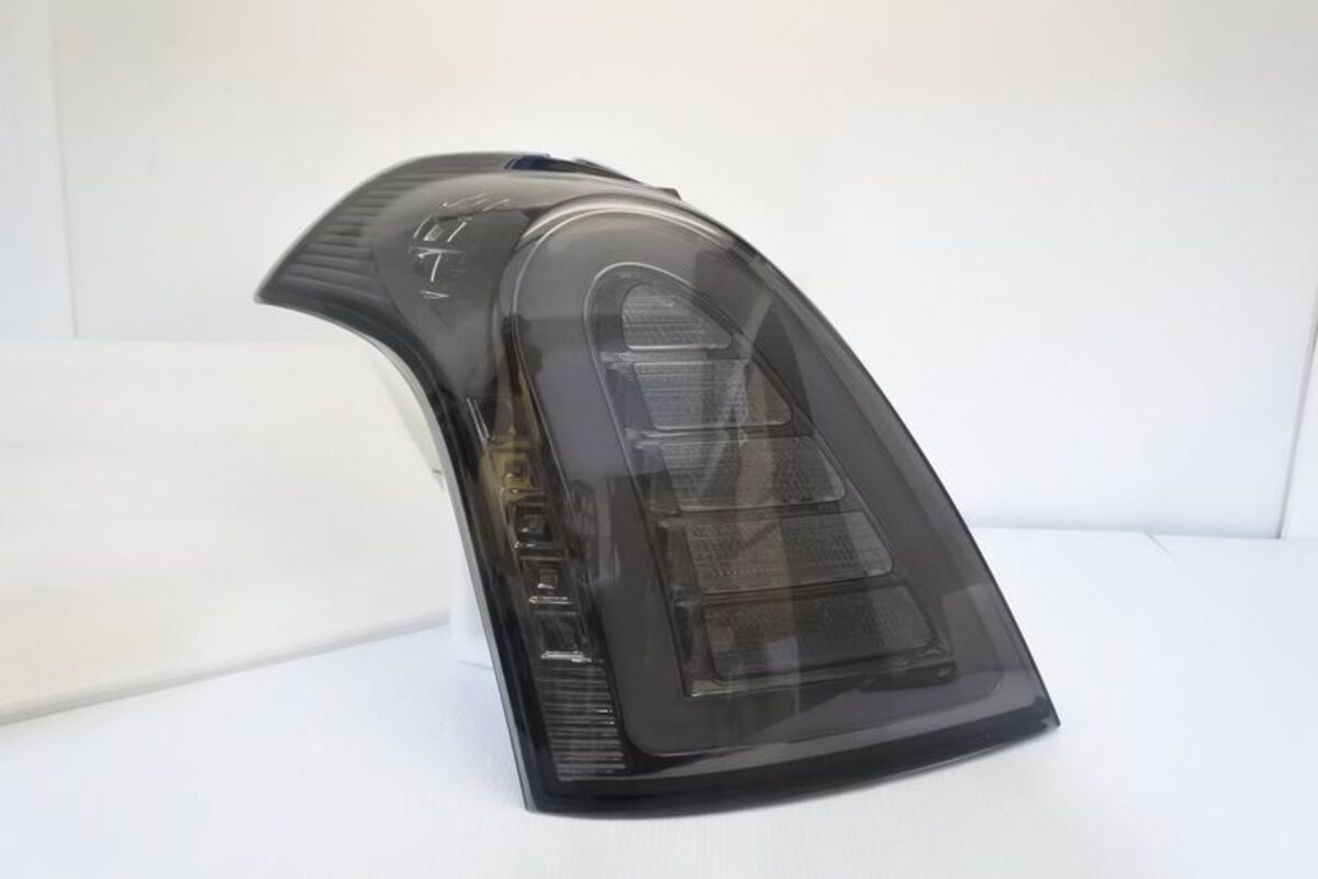 2005/09-2009 SWIFT LED光柱歐式燻黑 尾燈