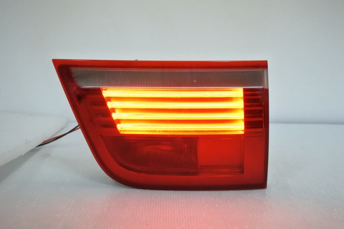 2007-2010/06 X5 E70 正廠 LED 倒車燈 內側 尾燈