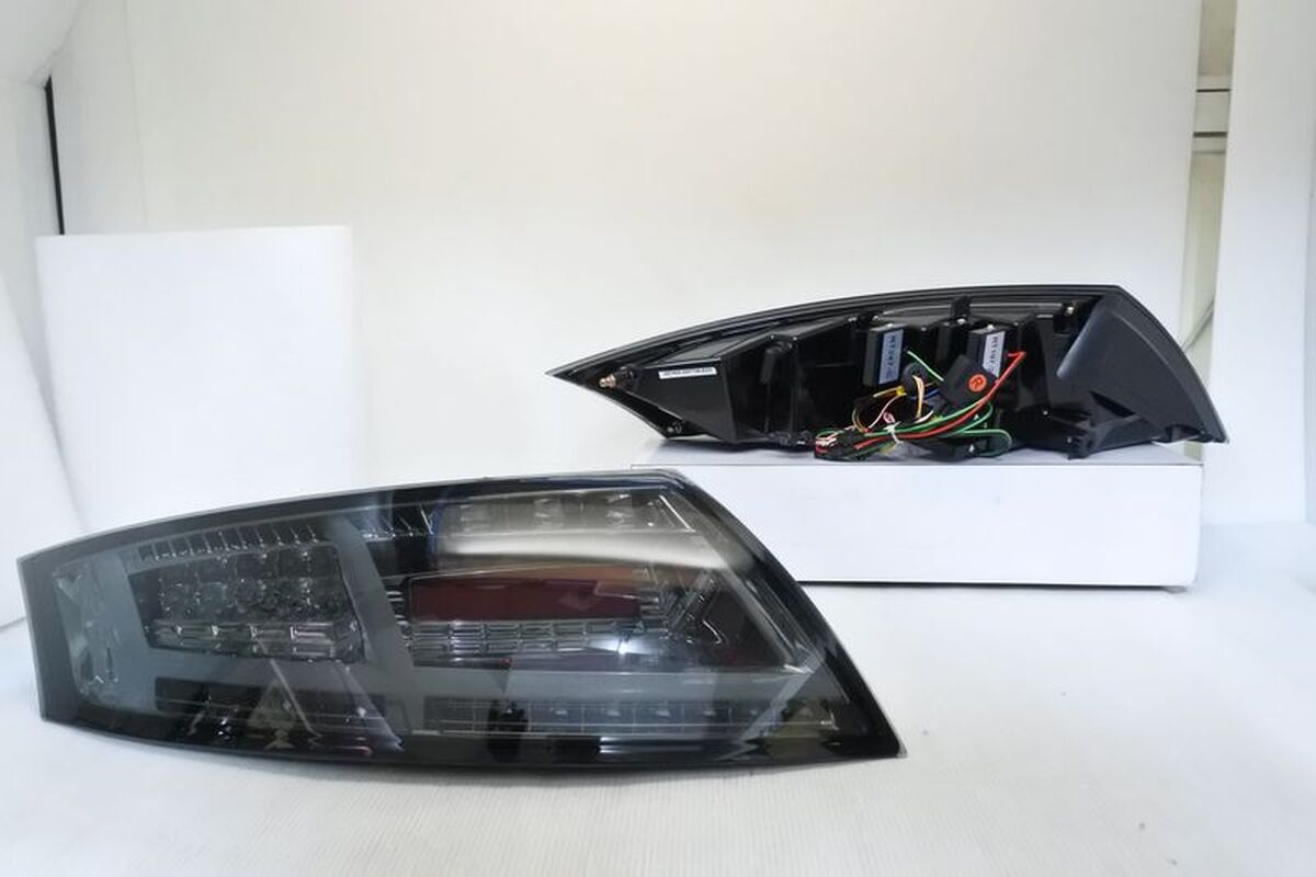 2007-2013 TT MK2 LED光柱淡黑殼尾燈 序列式方向燈