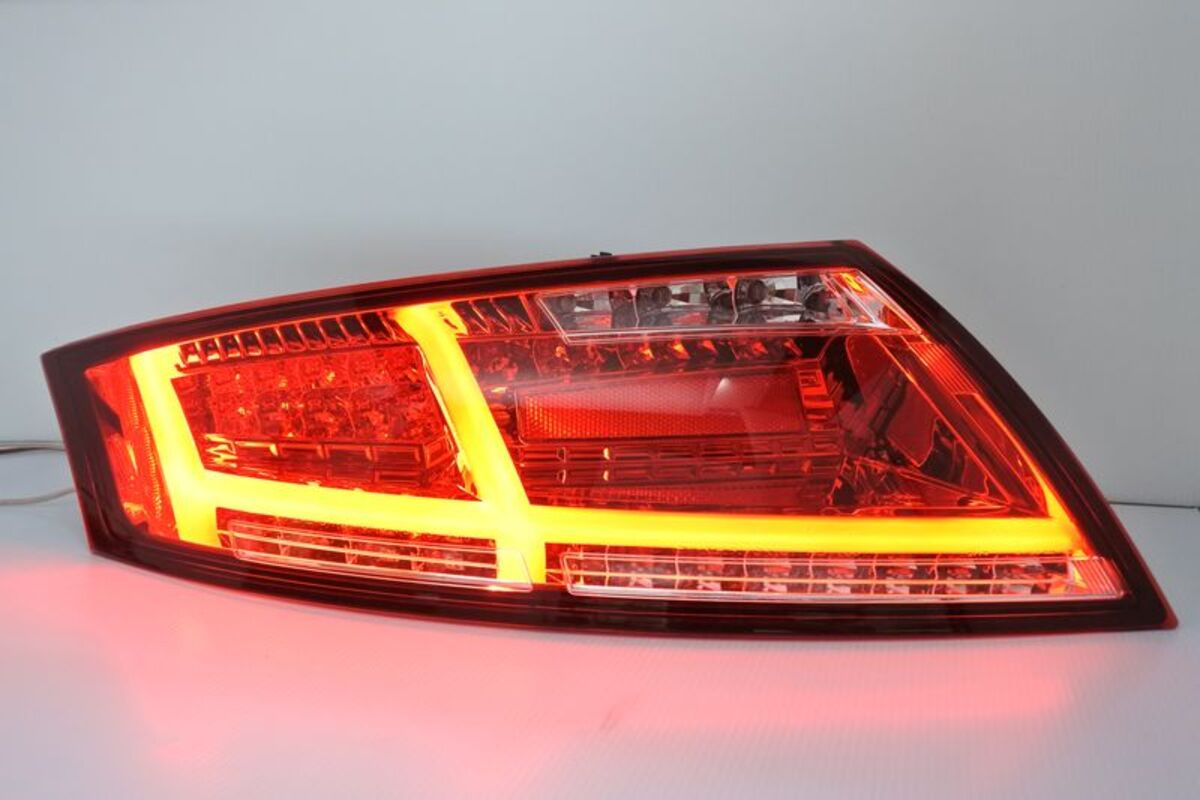 2007-2013 TT MK2 LED光柱晶鑽紅白尾燈 序列式方向燈