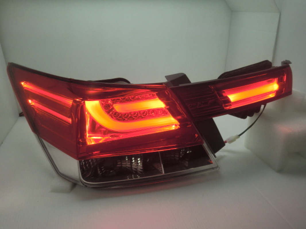 2008-2012 ACCORD 雅哥 K13  晶鑽紅白 LED光柱 尾燈