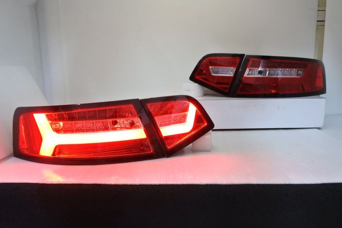 2009/04-2011 奧迪 A6 LED光柱 晶鑽紅白 尾燈 序列式方向燈