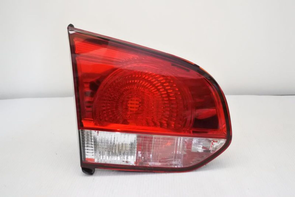 2009/08-2013/06 GOLF 6 原廠型 內側 尾燈 倒車燈