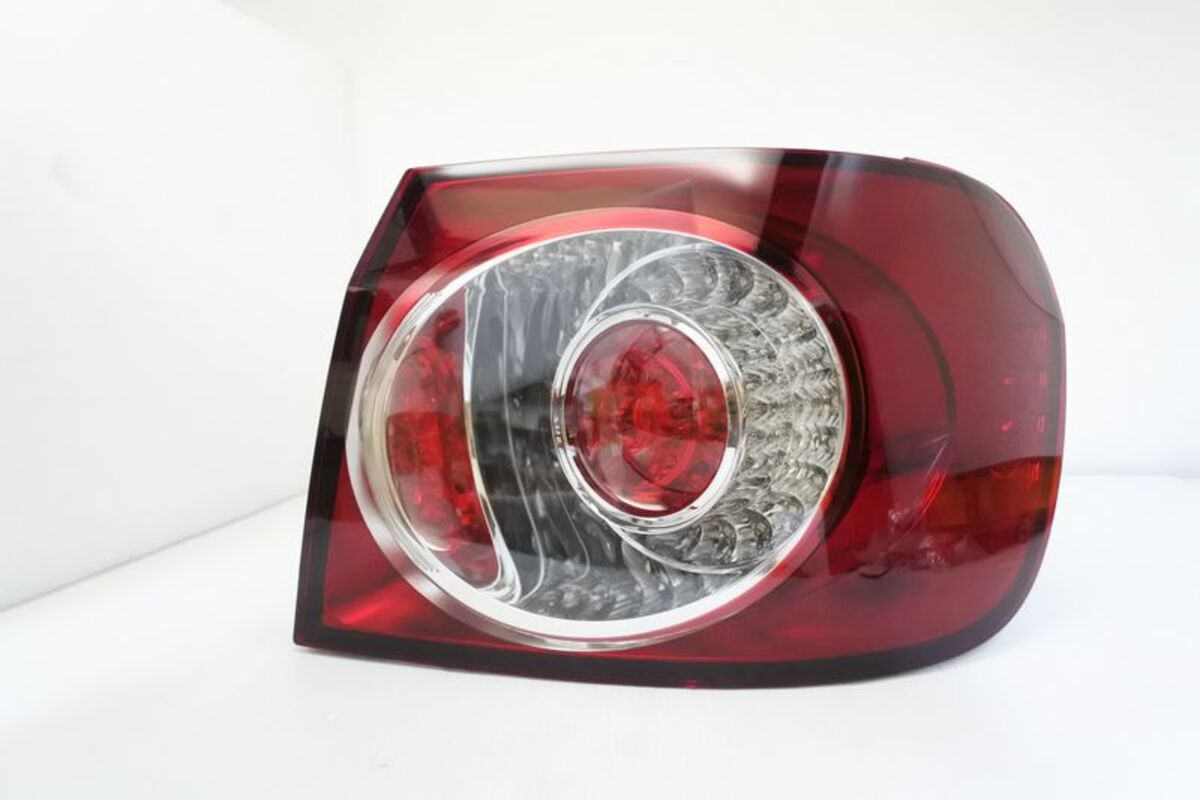 2009/10-2013 GOLF PLUS LED 原廠型 外側 尾燈 歐洲件