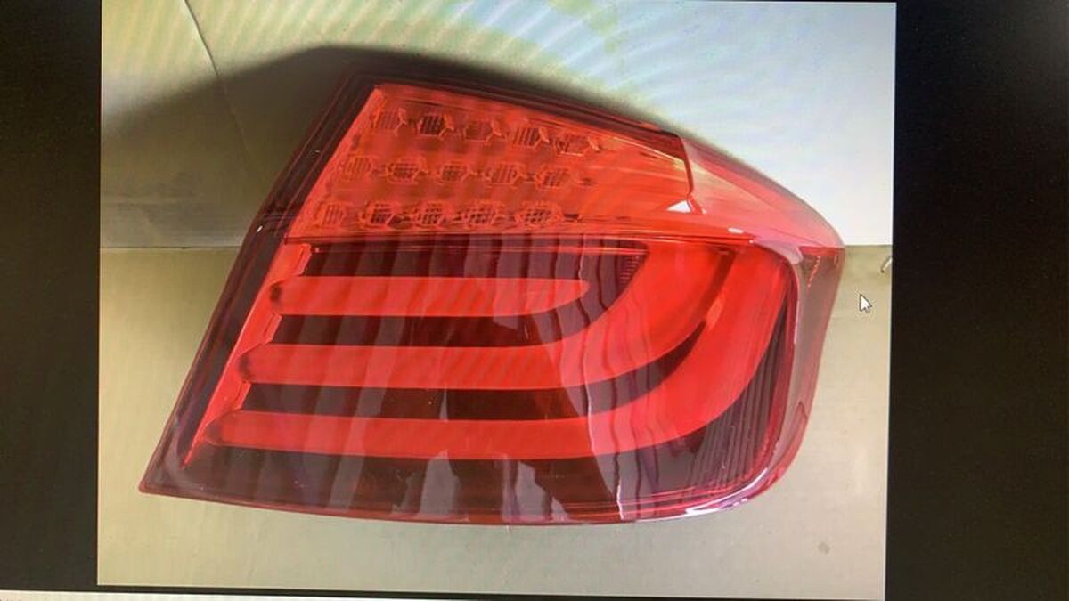 2010-2013/08 F10 原廠型LED 外側 尾燈 