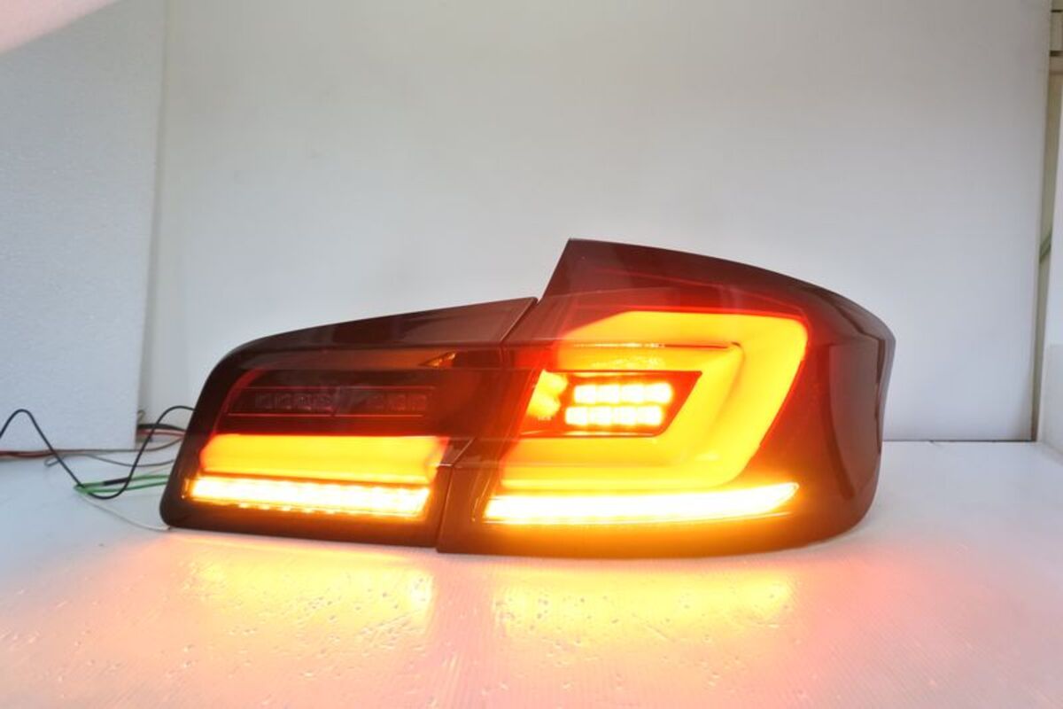 2010-2016 F10 升級G30式樣 LED光柱薰黑殼 尾燈 序列式方向燈