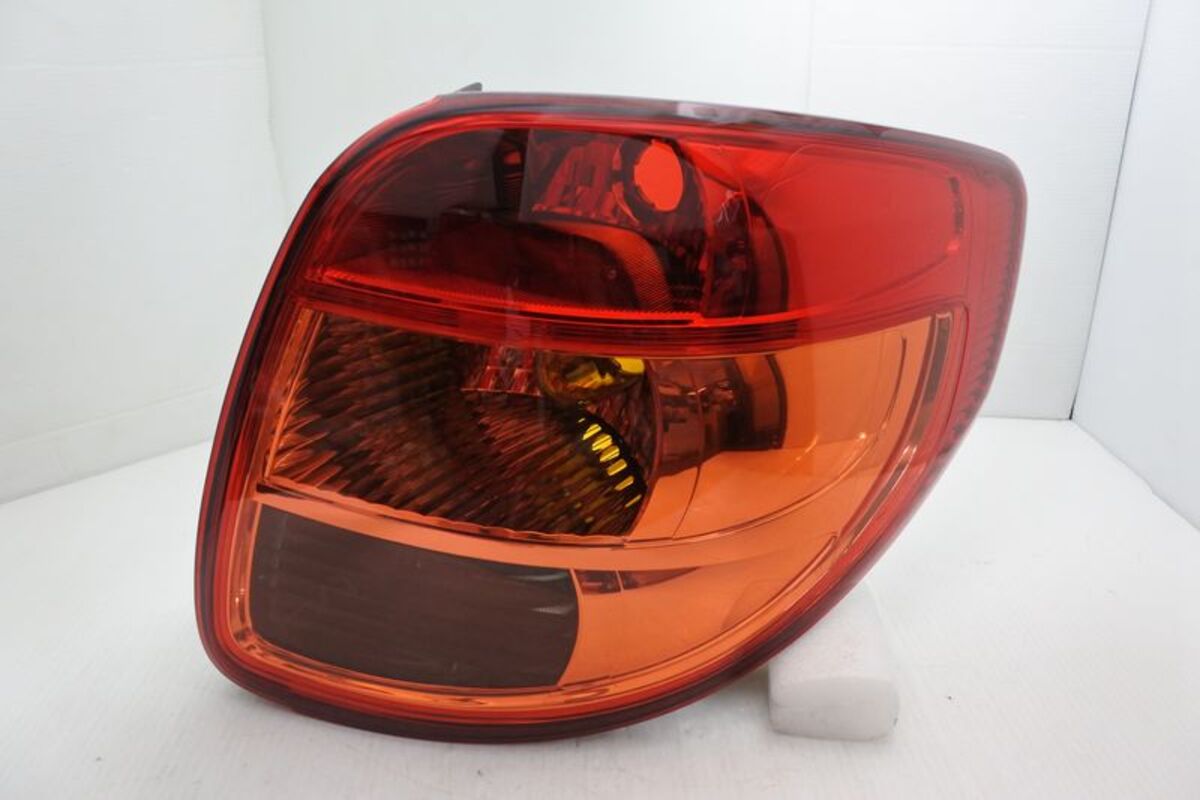 2010-2013/02 SX4 正廠 尾燈 