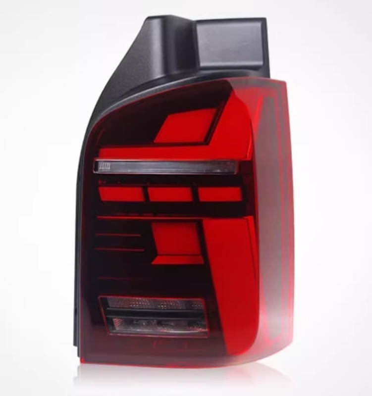 2010-2015 T5 升級T6.1款 全紅 尾燈 啟動模式 序列式方向燈