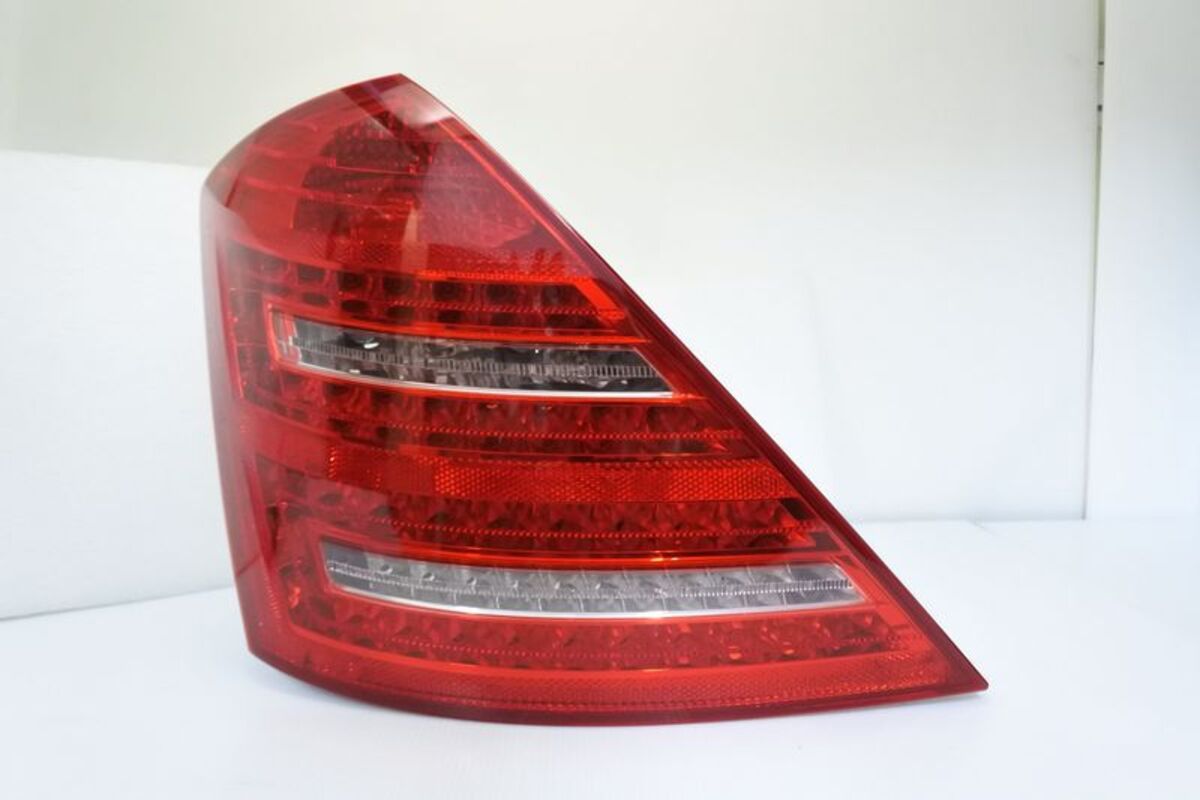 2010-2013 W221 S-CLASS LED正廠紅白尾燈