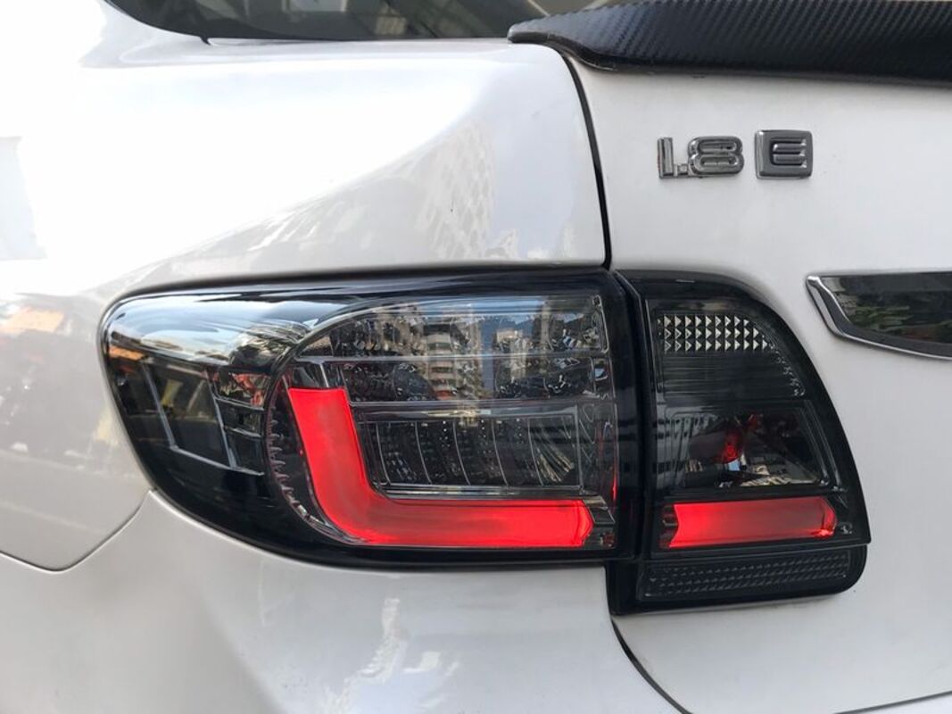 2010/07-2013/10 ALTIS 10.5代 LED光柱 燻黑殼 尾燈 LED方向燈