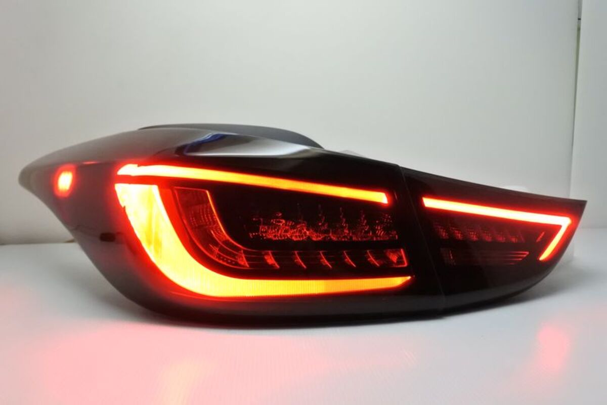 2011-2016 ELANTRA LED導光 薰黑尾燈 序列式方向燈