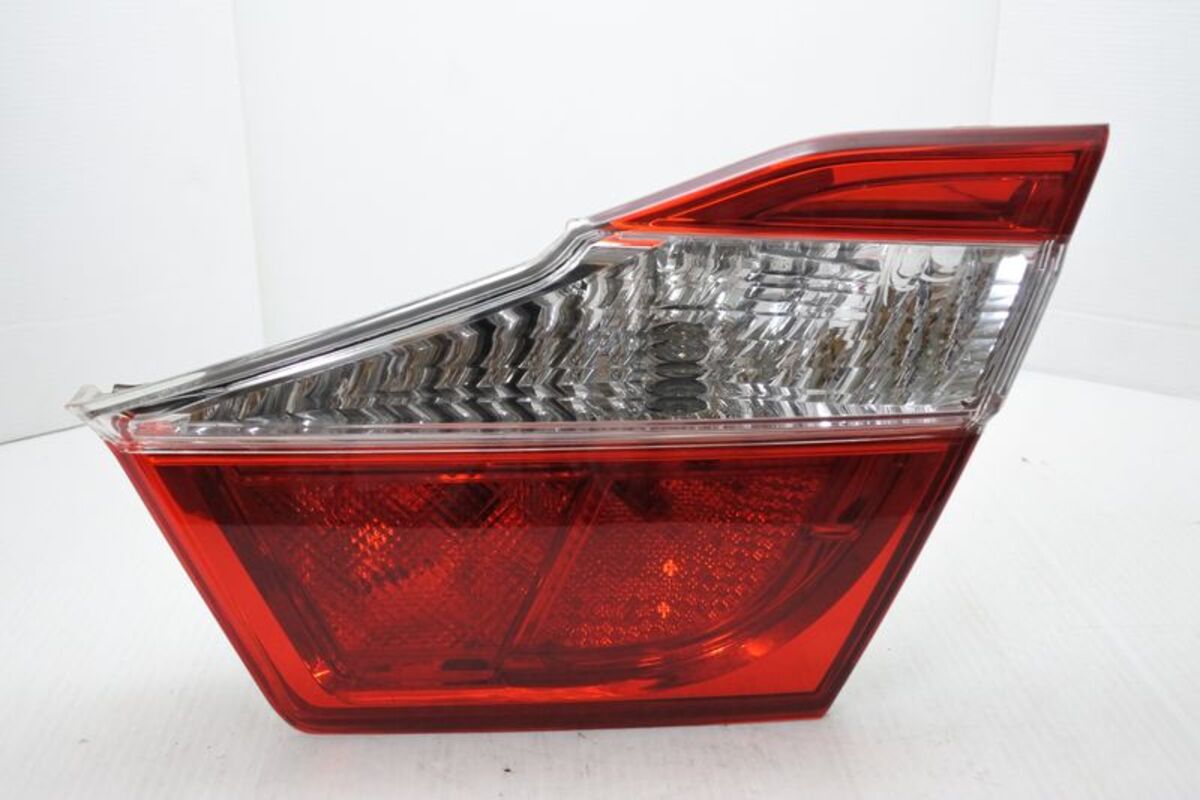 2012-2014 CAMRY 7代 正廠 倒車燈 內側 尾燈