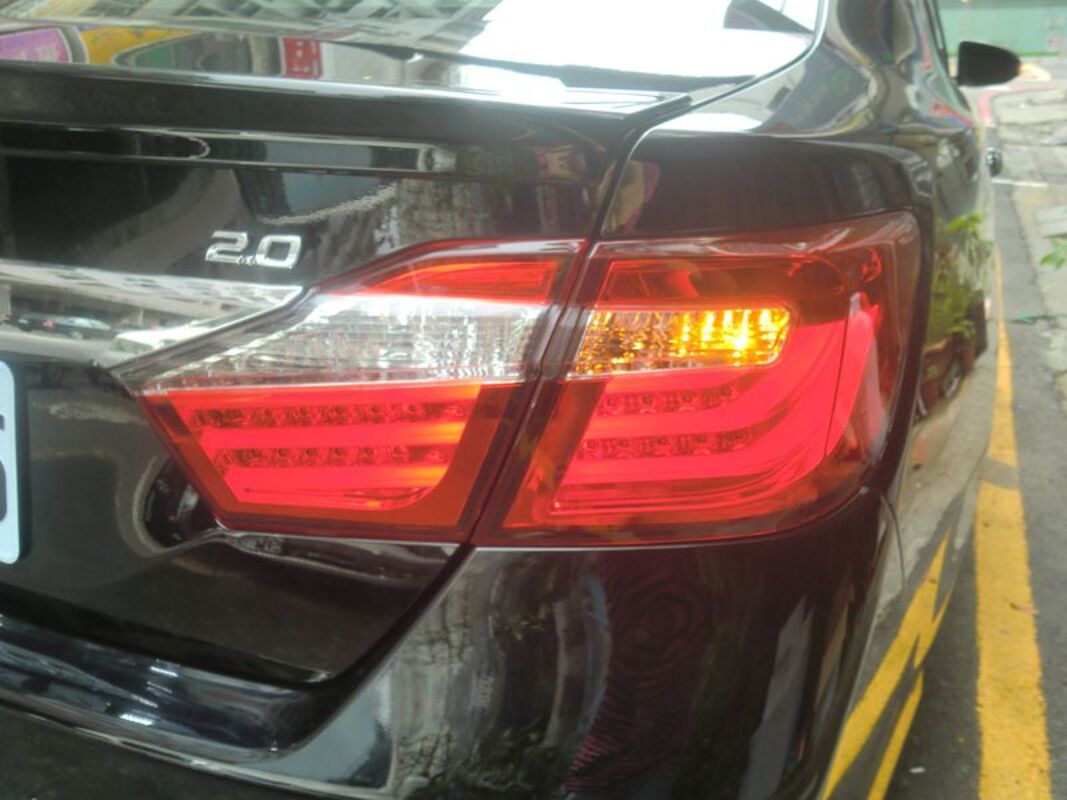 2012-2014 CAMRY 7代 LED三條光版 晶鑽紅白 尾燈