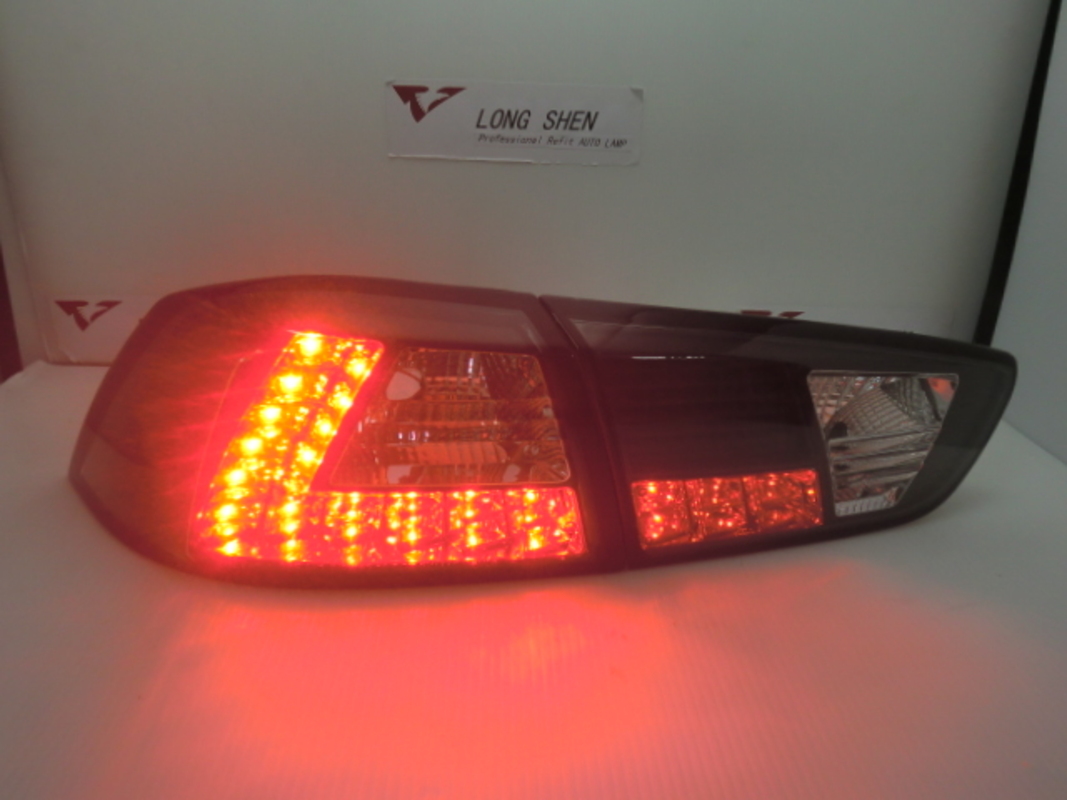 2012/02-2016 LANCER IO LED 黑底透明殼 尾燈 國外版本