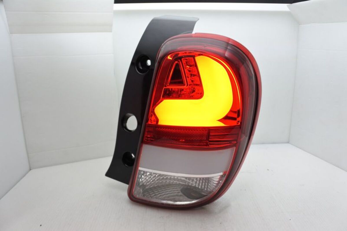 2011/12-2020 MARCH K13 LED L型光柱晶鑽紅白 尾燈