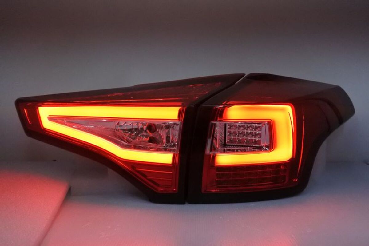 2013-2016 RAV 4 LED光柱晶鑽紅白 尾燈 LED方向燈 停產