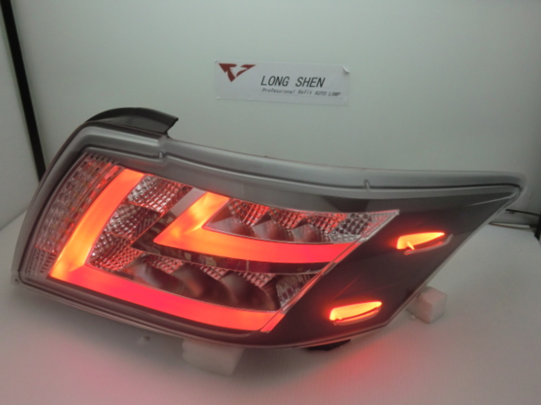 2014/04-2018/02 VIOS 全LED光柱 黑底透明殼 尾燈 LED方向燈 缺貨