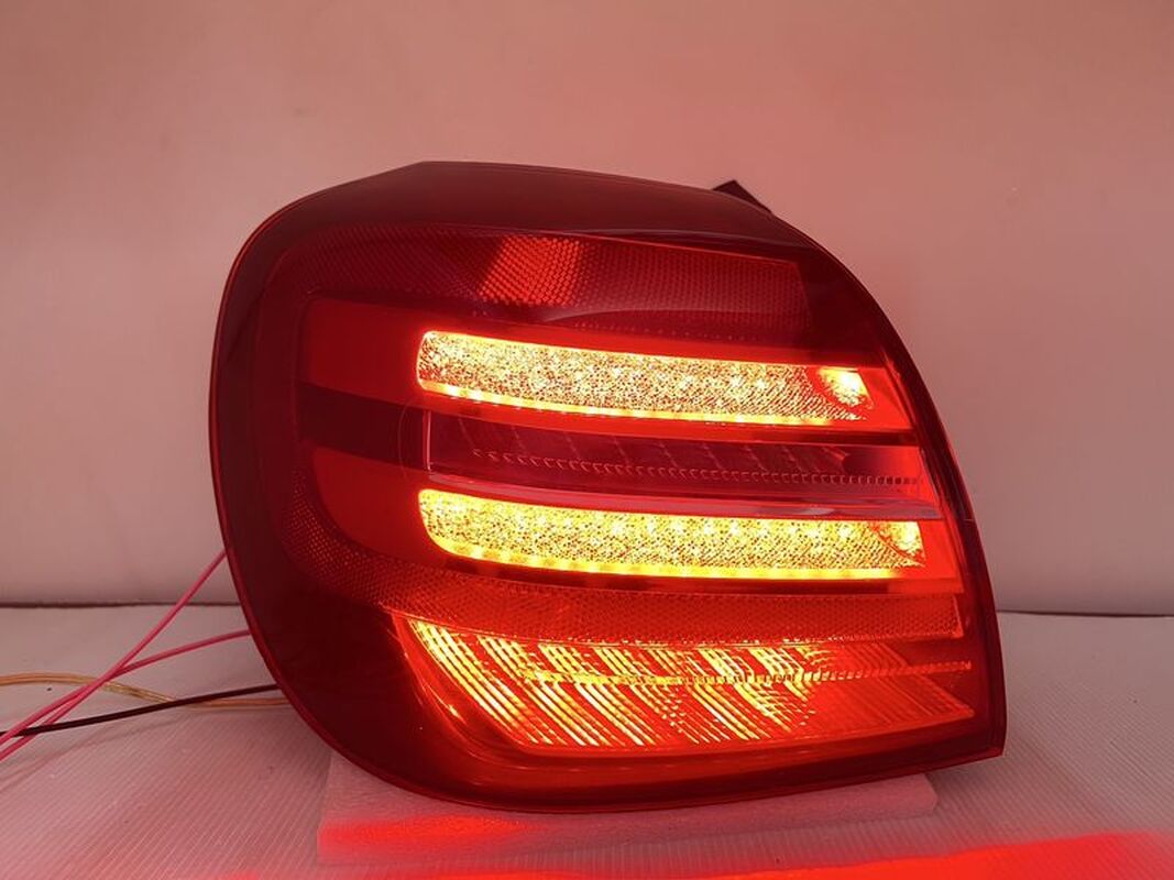 2017/06-2019 GLA 180 小改款 原廠型LED 外側 尾燈