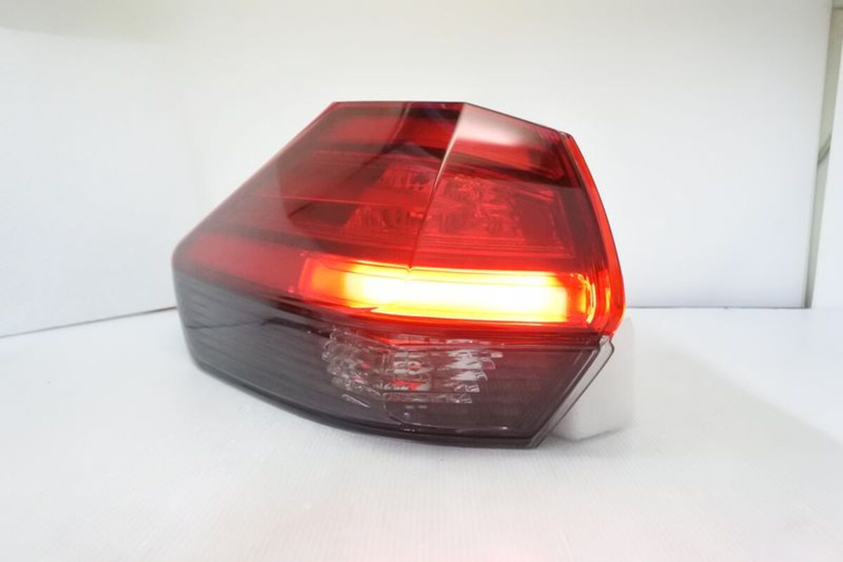2018/05-2022 X TRAIL T32 LED原廠型光柱 外側 尾燈