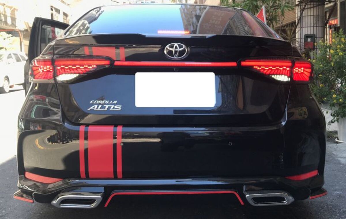 2019-2024 ALTIS 12代LED光柱龍麟尾燈 序列式方向燈 貫穿燈 