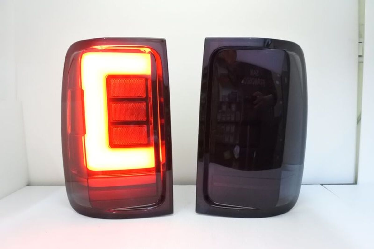2010-2020 福斯 AMAROK LED C型燻黑 尾燈 序列式方向燈