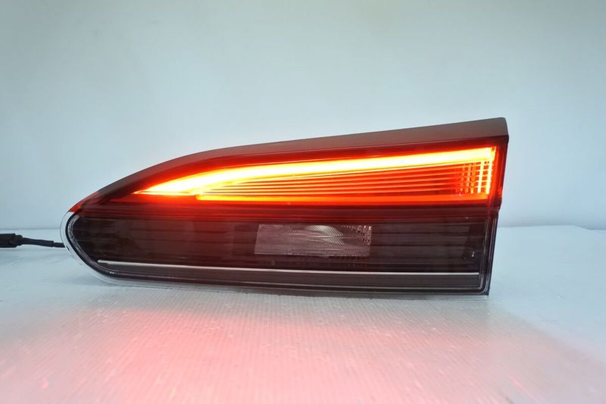 2020-COROLLA CROSS 原廠型LED光條 倒車燈 內側 尾燈