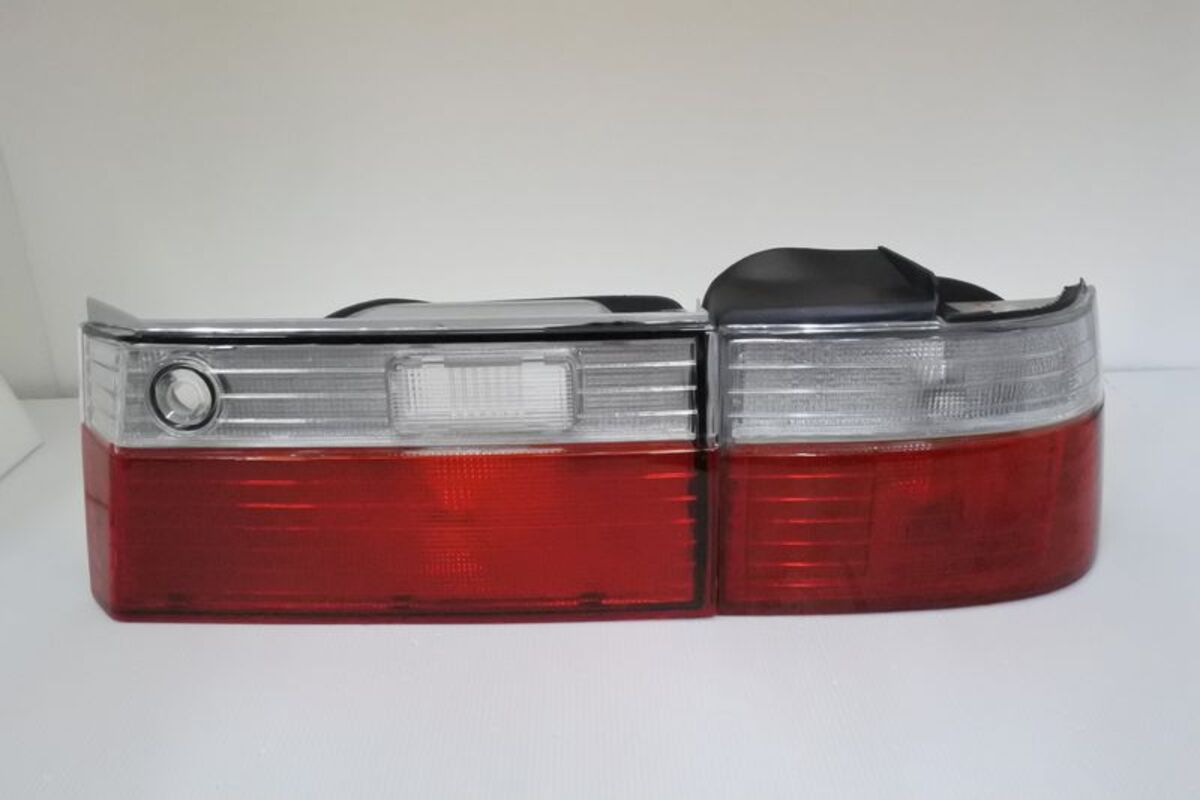 1990-1991 ACCORD 雅哥 K5 上白下紅 尾燈