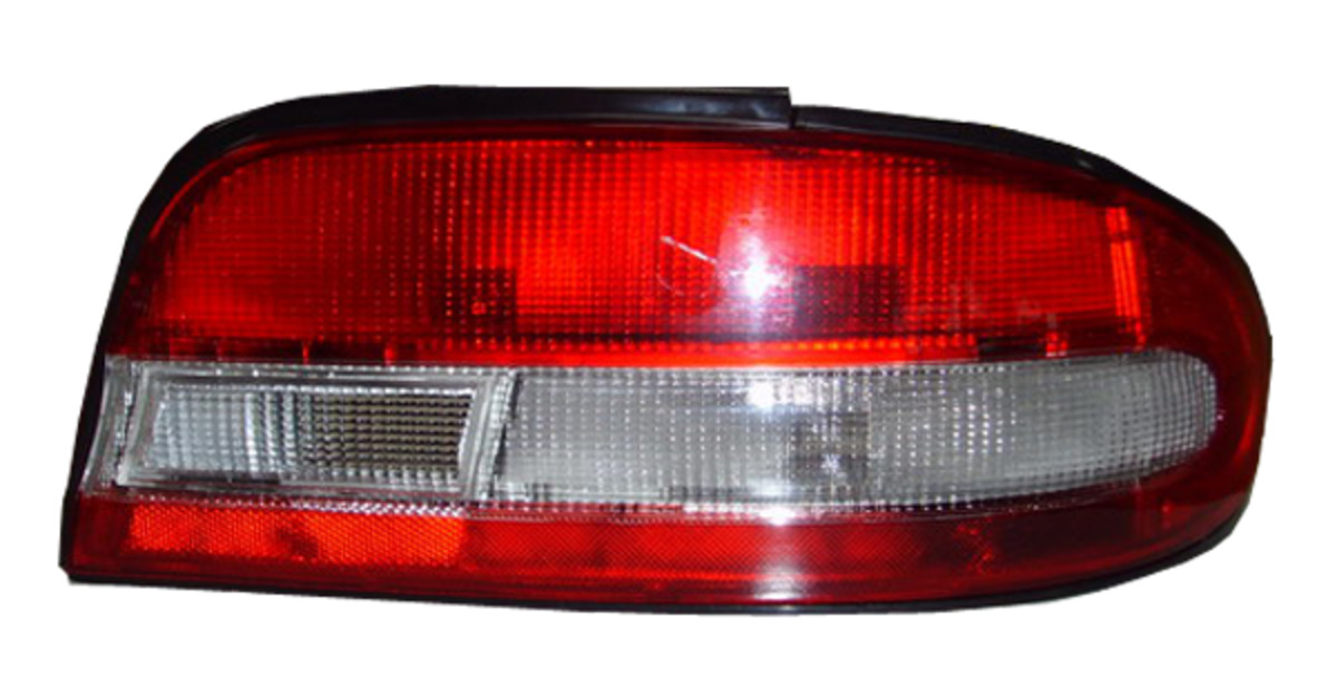 1993-1997 ALTIMA 原廠型紅白 尾燈