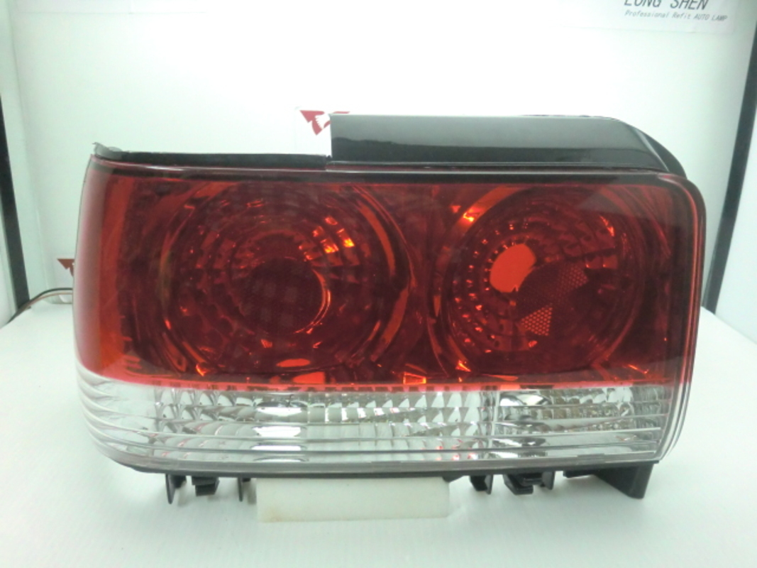 1993-1997 COROLLA 晶鑽紅白 尾燈 (缺貨)