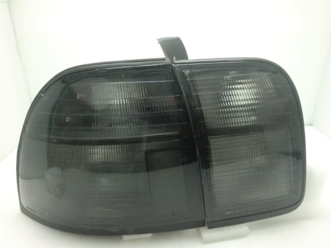 1994-1997 ACCORD 雅哥 K7  薰黑 尾燈 (缺貨)
