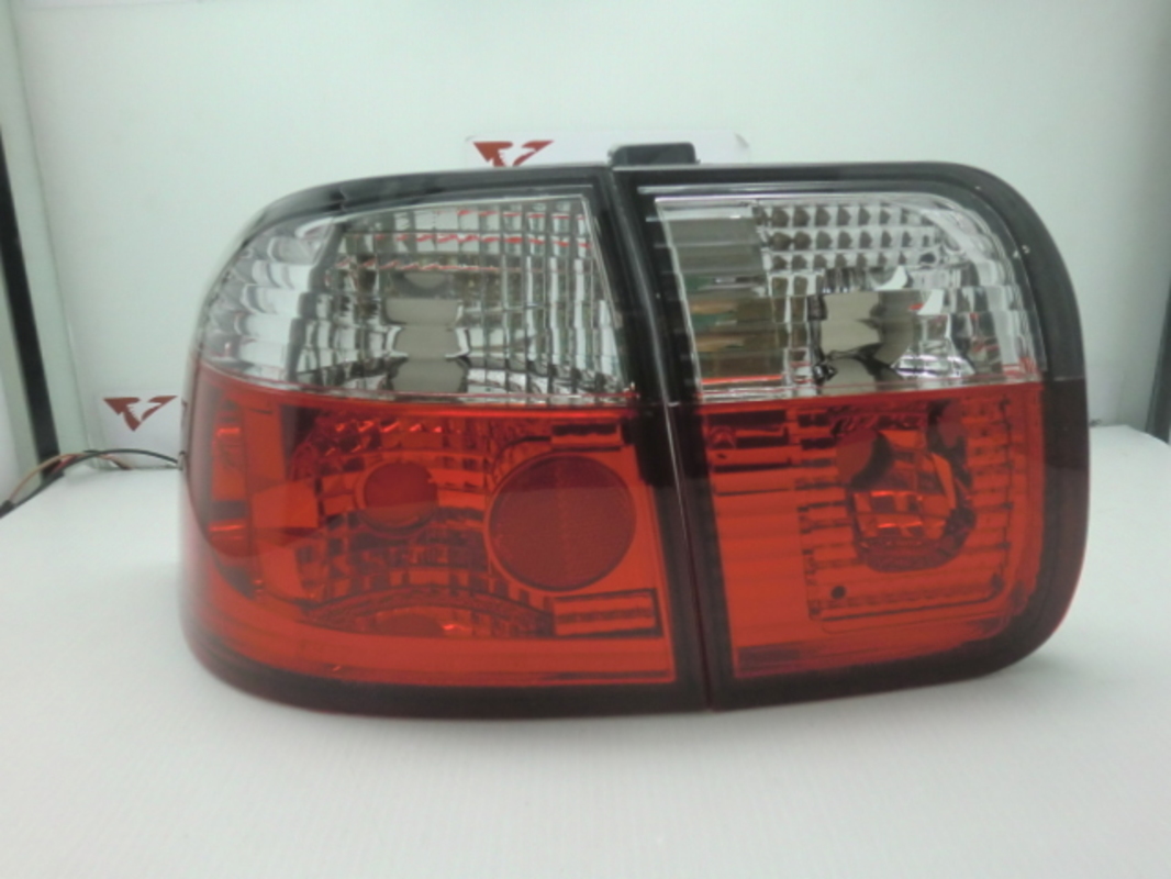 1996-1998 六代喜美 K8 JC 4門 晶鑽白紅 尾燈