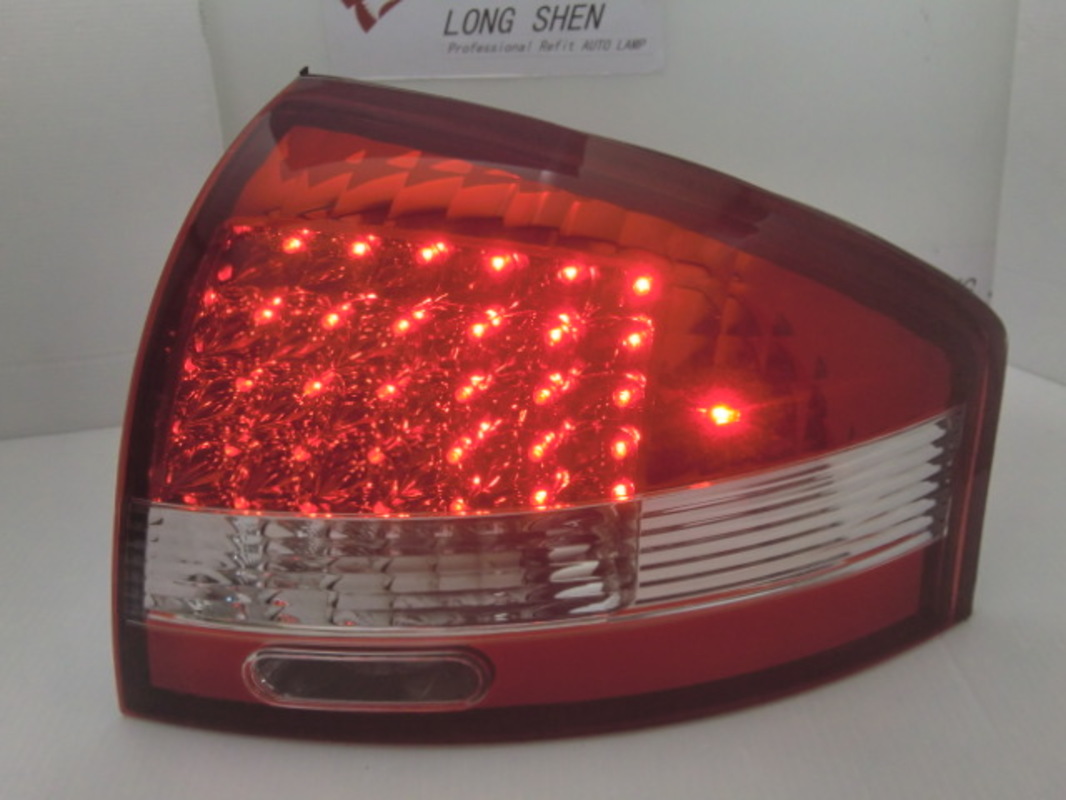 1998-2004 奧迪 A6 LED 晶鑽紅白 尾燈