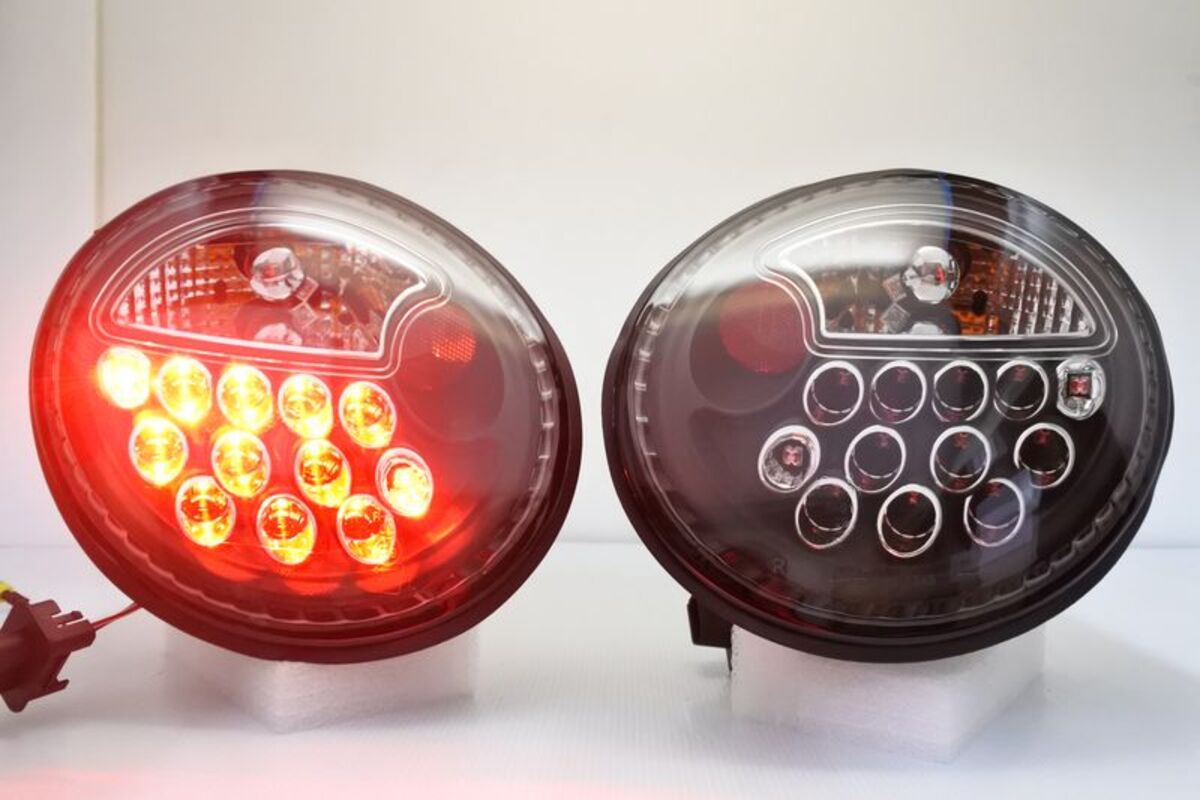 1999-2005 NEW BEETLE 金龜車 LED 蜂巢式黑底透明殼 尾燈