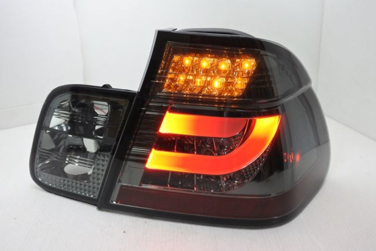 1998-2001 E46 4門 LED光柱 薰黑 尾燈 LED方向燈