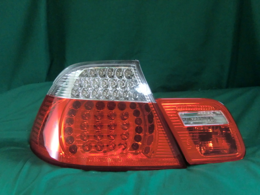 1999-2003 E46 2門 LED晶鑽紅白 尾燈  LED方向燈