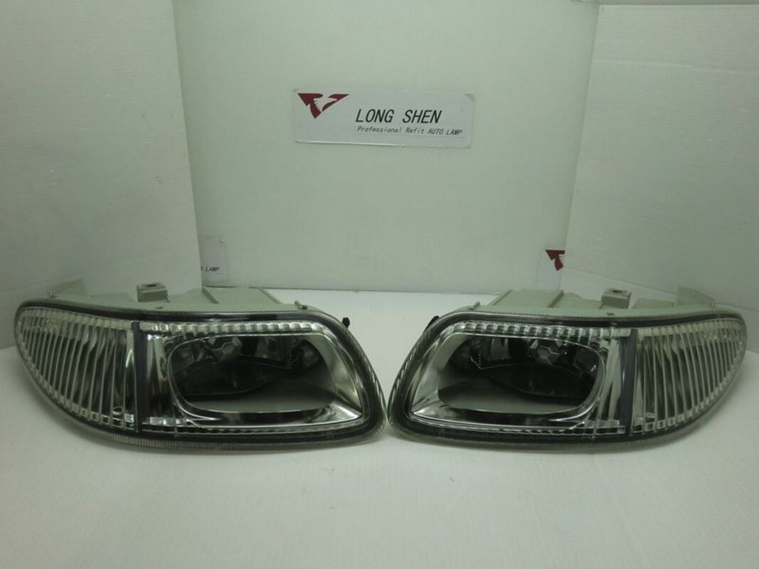 2001-2002/06 CEFIRO  A33 原廠型晶鑽 霧燈