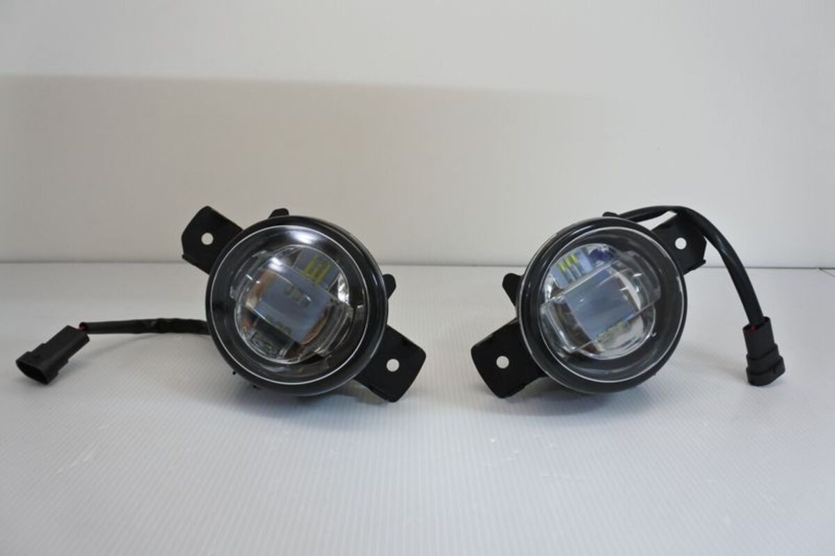 2001-2004 CLIO LED霧燈