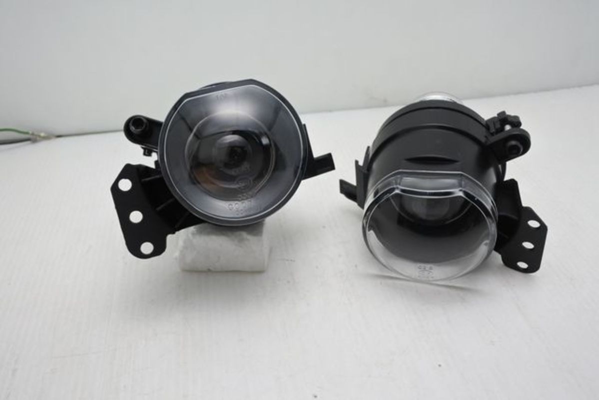 2007/06-2010 E60 M5款 霧燈