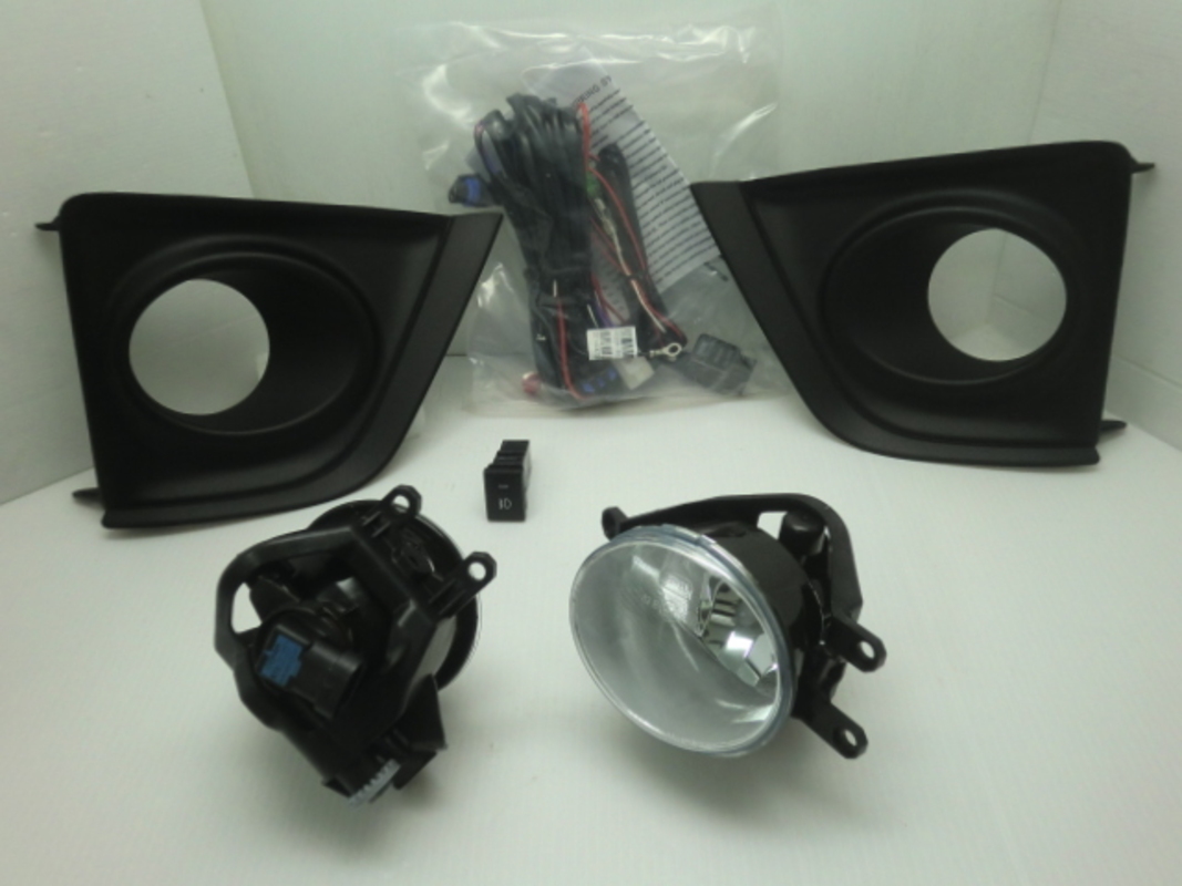 2013/11-2016/10 ALTIS 11代 專用 霧燈 含開關線組 加裝件總成