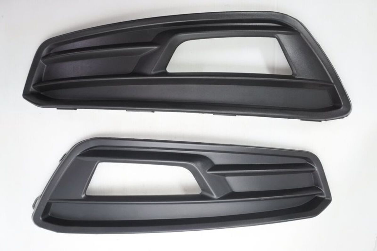 2015/11-2019/01 FOCUS MK3.5 ST版專用 霧燈蓋 素材