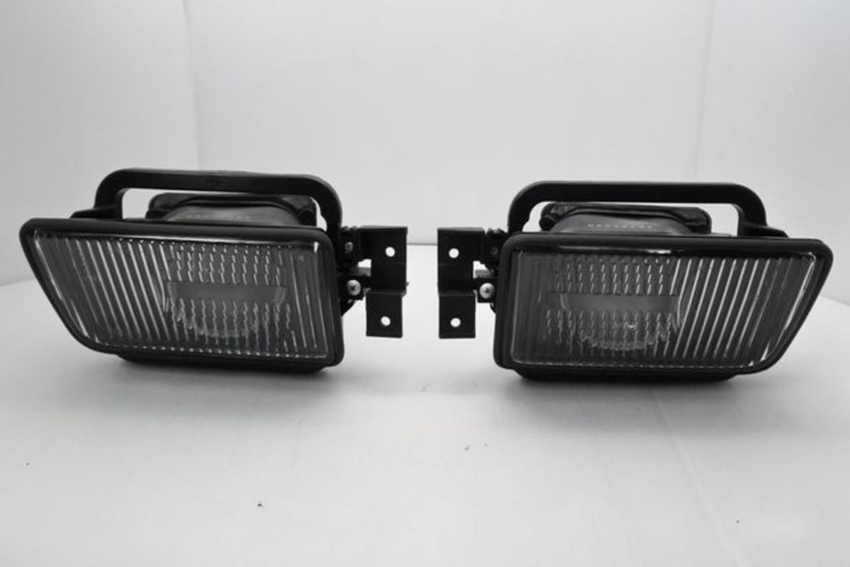 1988-1995 E34 原廠型 霧燈