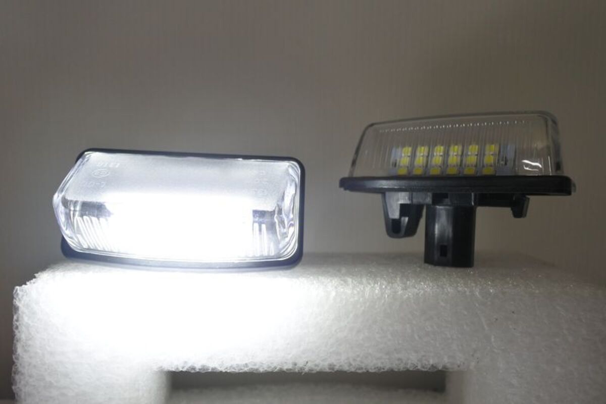 2003-2005 VIOS 2006-2011 PREVIA LED 牌照燈 白光