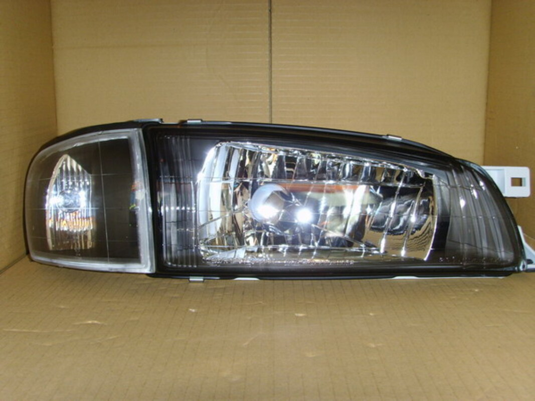 1997-2002/09 IMPREZA 黑框 大燈 角燈 缺貨