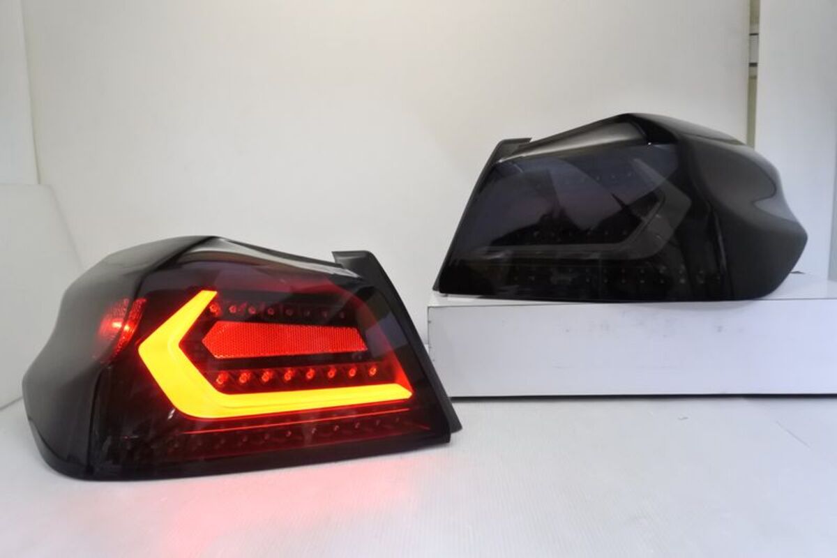 2014/05-2020 WRX LED光條 白導光 燻黑殼 尾燈