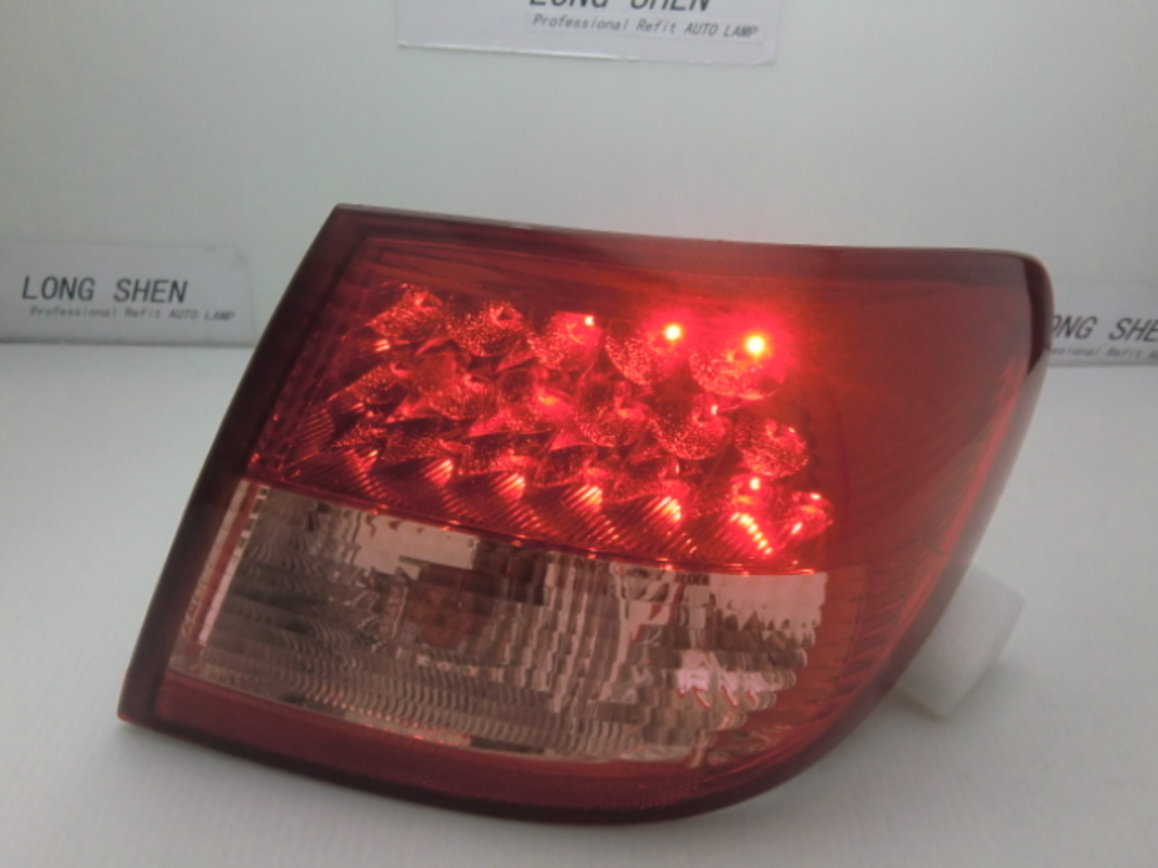2001-2007 ALTIS LED 美規式樣 紅白 尾燈