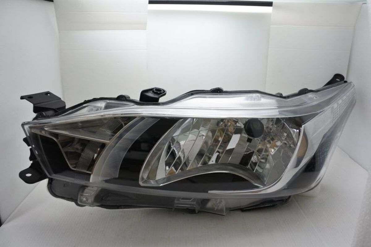 2014/09-2018/03 YARIS 原廠型晶鑽 大燈 電調馬達