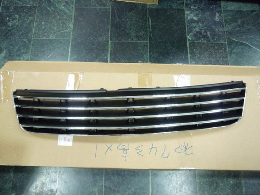 1998-2000 PASSAT 黑框 鍍鉻 水箱護罩 水柵