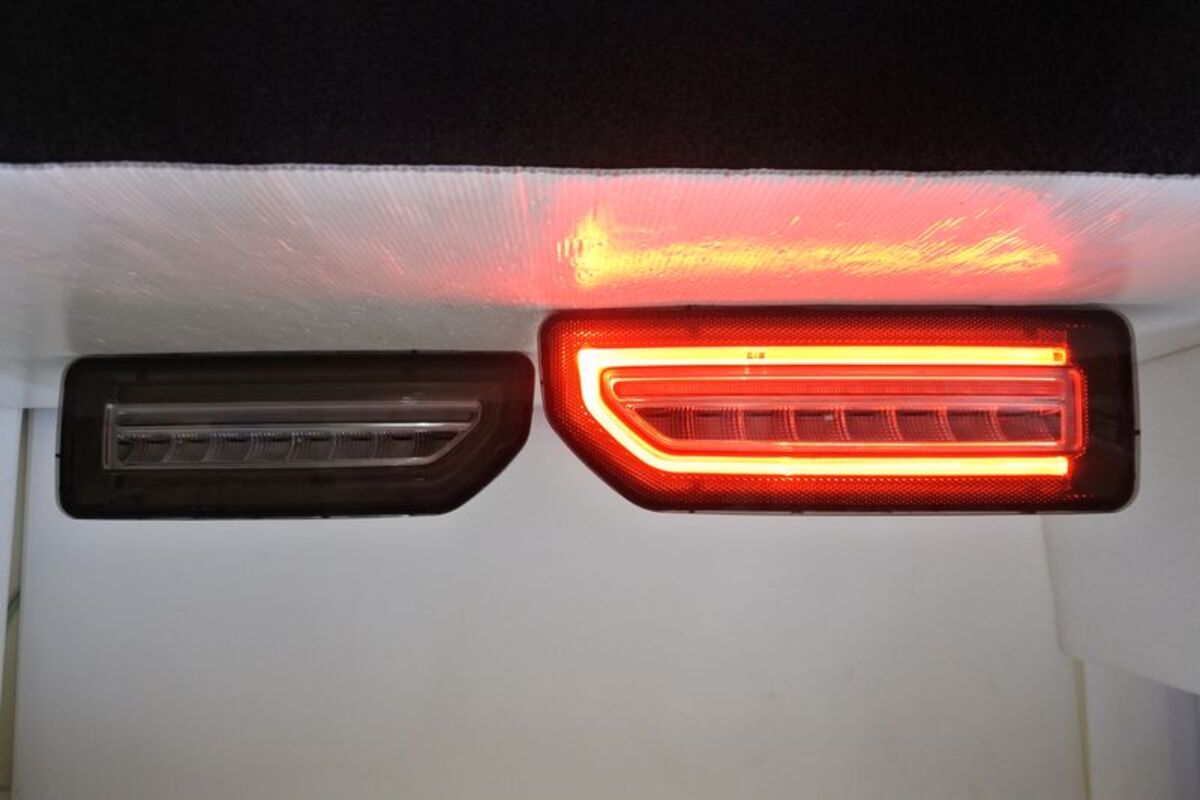 2018- JIMNY LED光柱 淡黑尾燈  序列式方向燈 (缺貨)